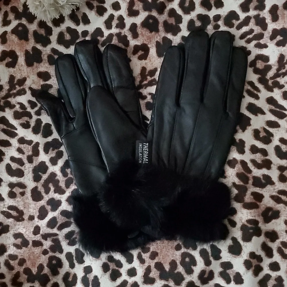 *NIP* Alpine Swiss Gloves - Picture 4 of 16